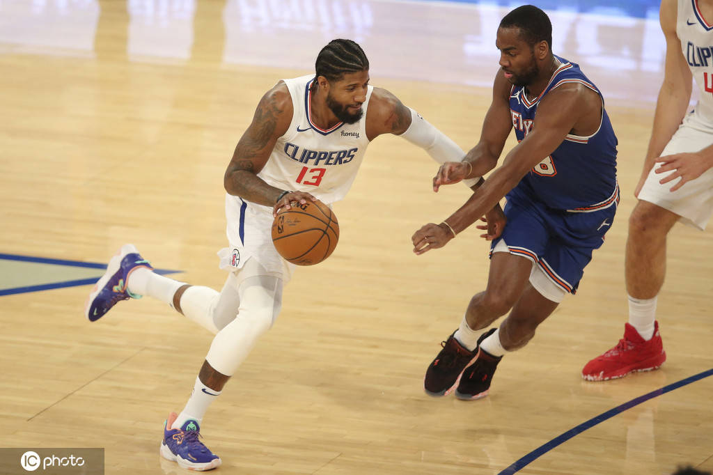 包含加时末段中超焦点战；布莱顿手感冰凉；信心回归；身体对抗强度拉满的词条爱游戏体育app