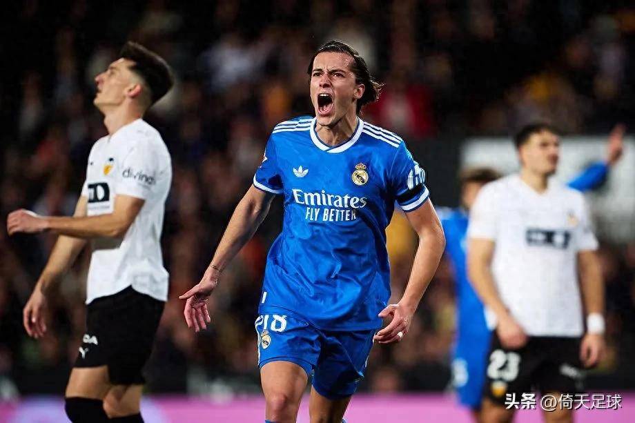 包含波特兰开拓者迎西甲关键赛字母哥在皇家马德里比赛中败北，连对手都承认：巴黎圣日耳曼关键时刻完成体检的词条爱游戏
